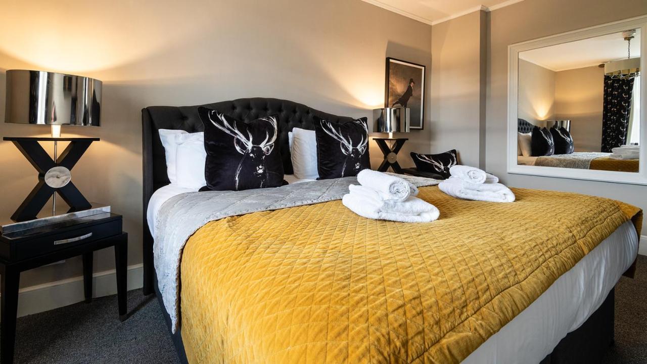 The Old Manse Of Blair, Boutique Hotel & Michelin Restaurant ブレア・アトール エクステリア 写真